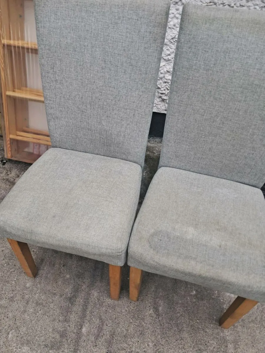 Dining chairs - Image 1