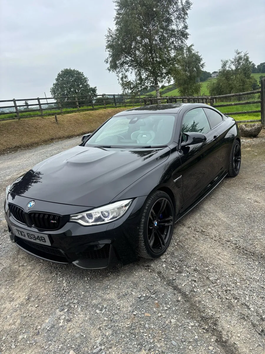 BMW M4 - Image 4