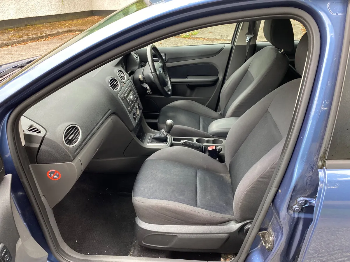 Ford Focus 1.4 - €999 - Image 2