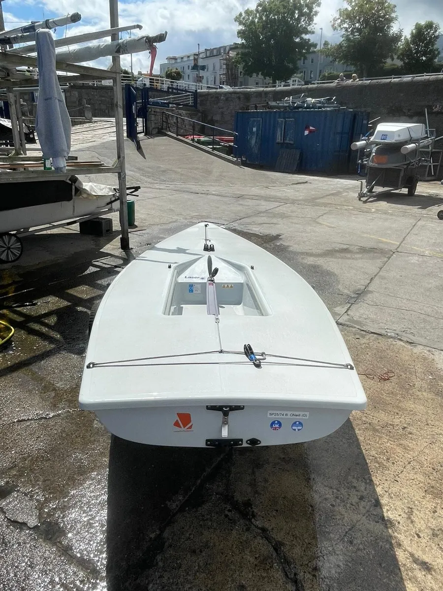 Laser / ILCA sailboat - Image 3