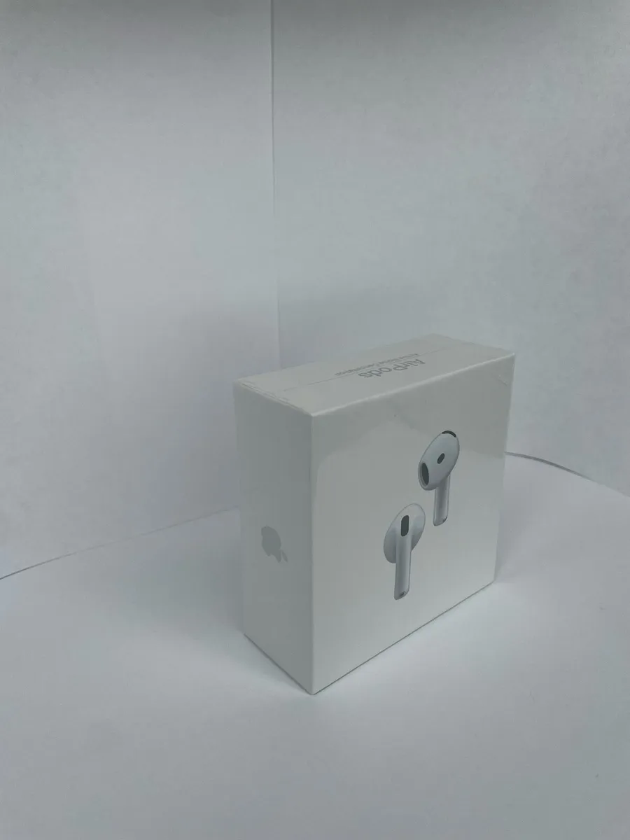 Earphone gen 4 - Image 1