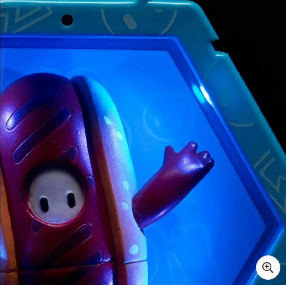 Wow! Pods Fall Guys Hotdog Action Figure - Image 4