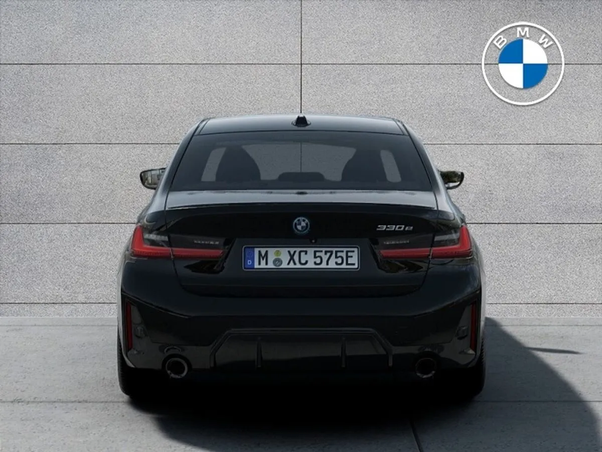 BMW 3 Series 330e M Sport - Image 3