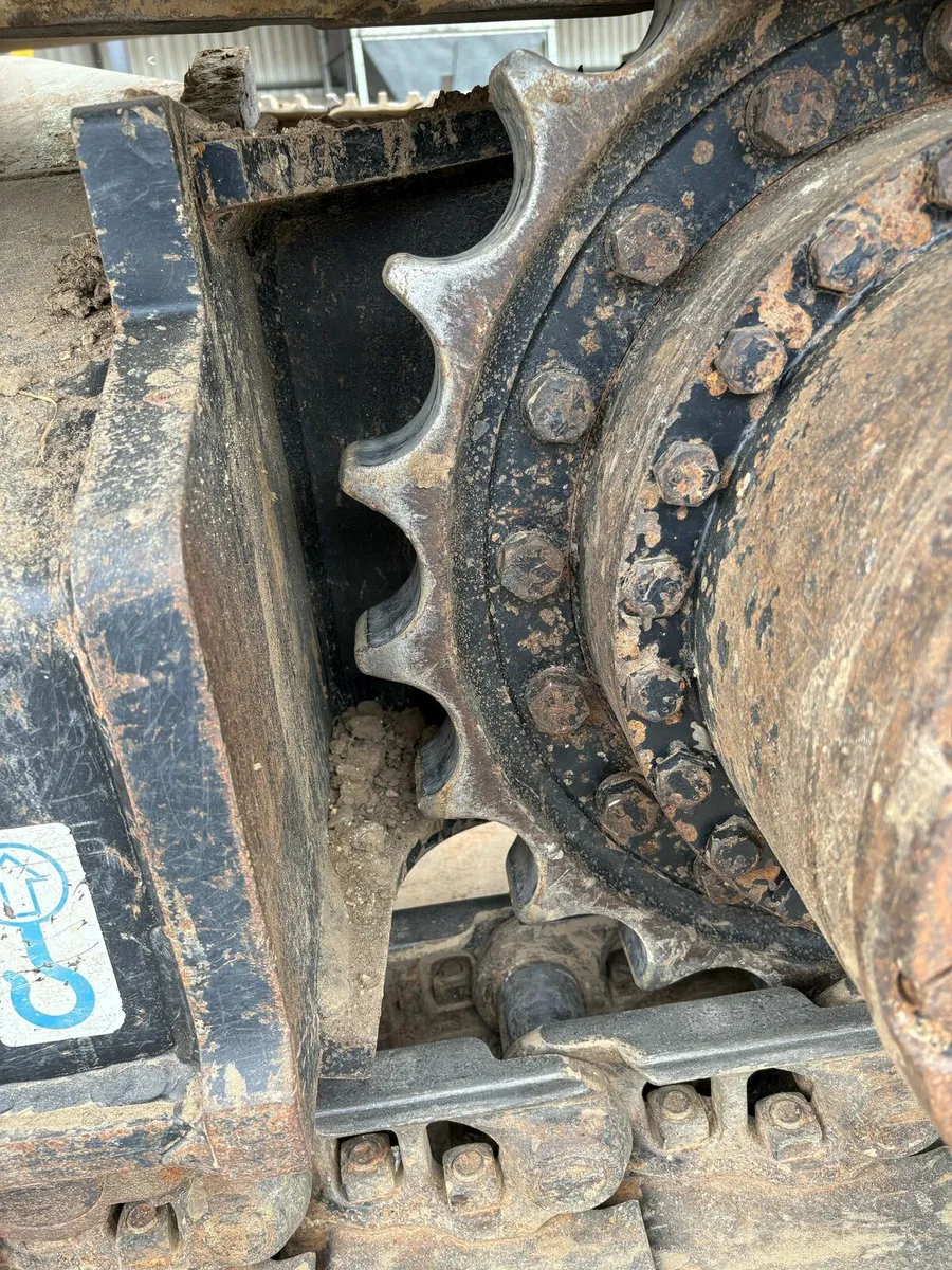 ***Hitachi 210-6 LC - Image 3