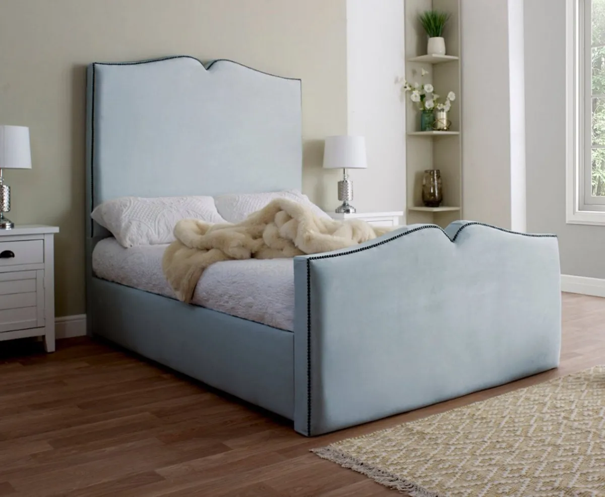 58 Inch Headboard Amour Bed Sets - Image 3