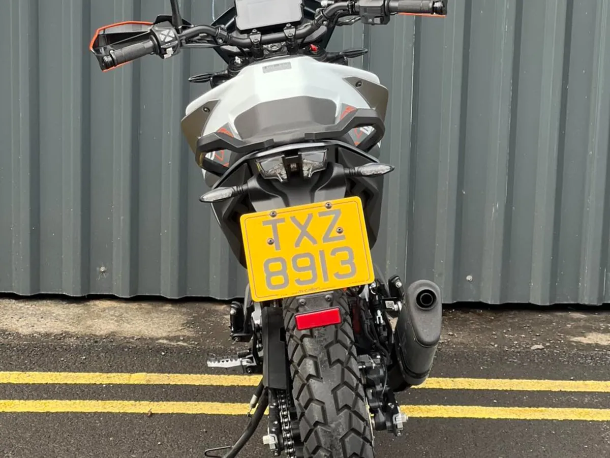 Ex-Demo 2023 KTM 390 Adventure - Image 4