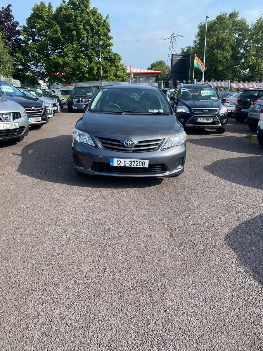 Toyota Corolla 2012 LOW MILAGE CAR - Image 2