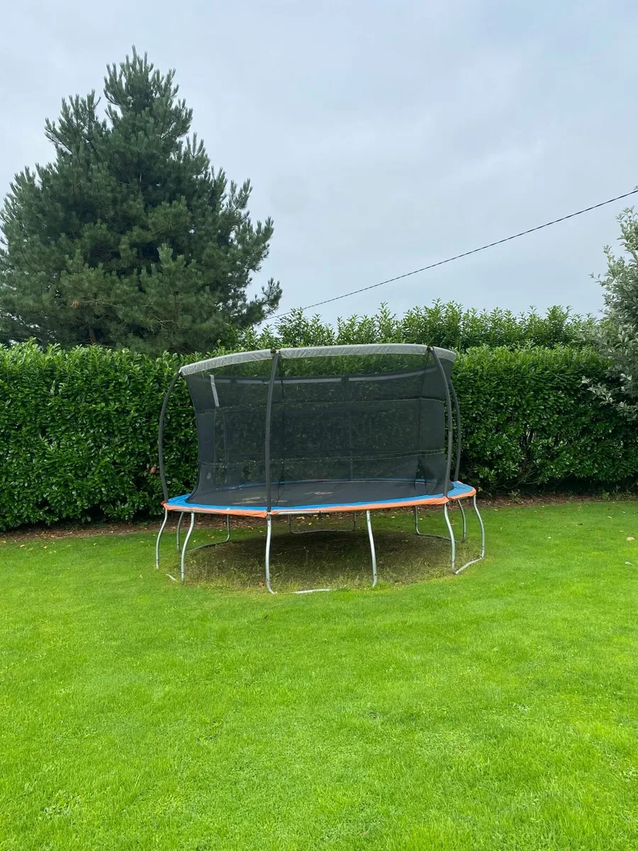 Trampoline - Image 2