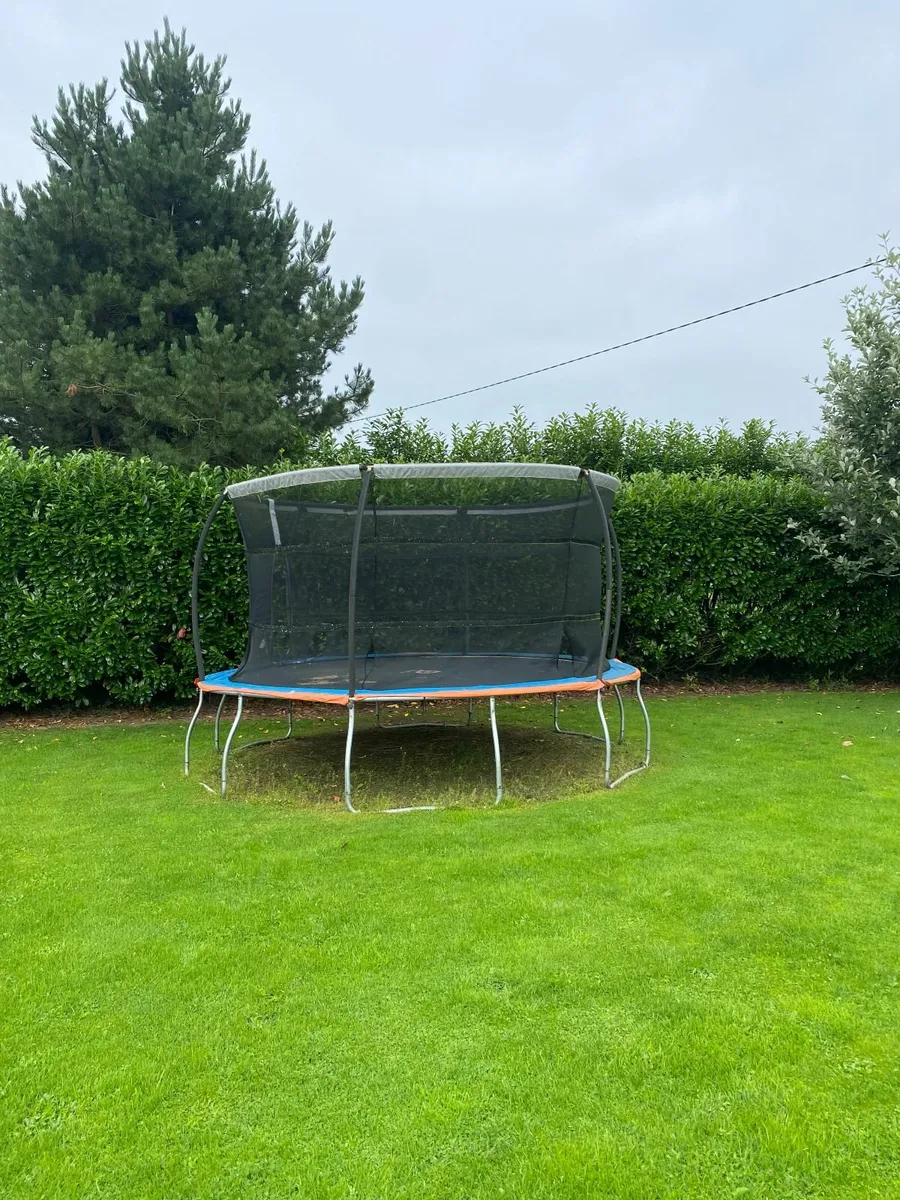 Trampoline - Image 3