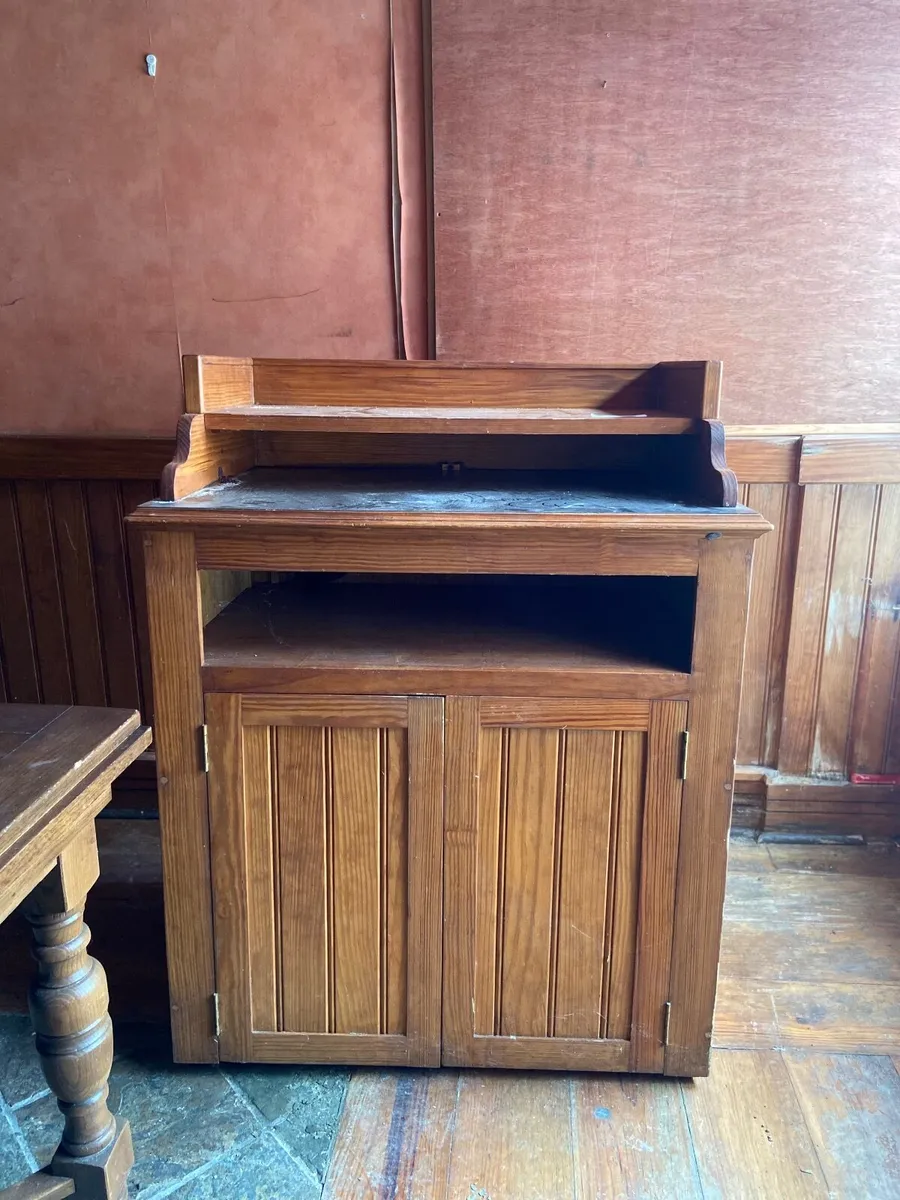 Service Table