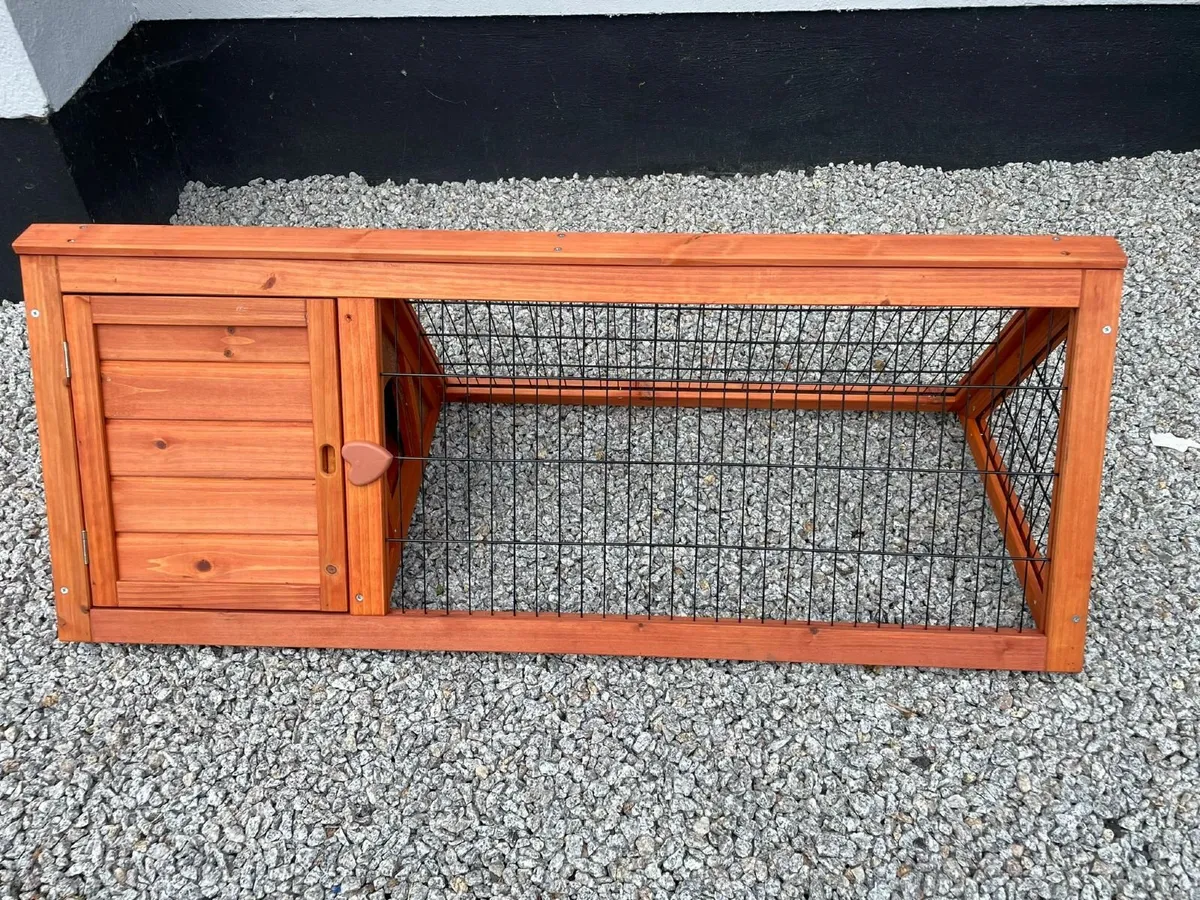 Brand new Wooden Rabbit hutch - Image 2