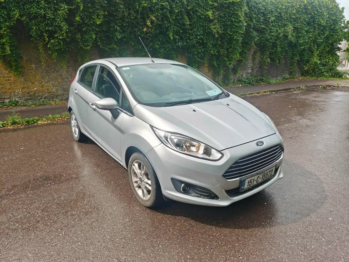 2015 Ford Fiesta New NCT 09-26 - Image 1