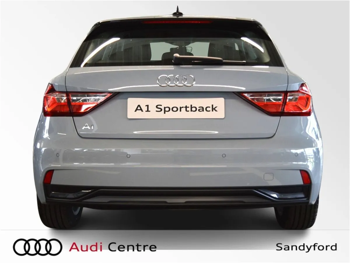 Audi A1 SB 30 Tfsi 116HP SE - Image 4