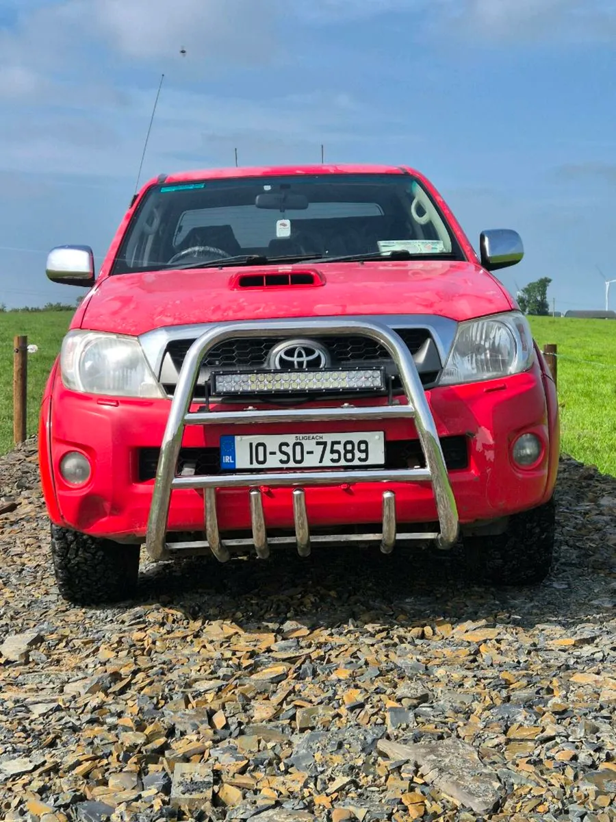 Toyota hilux - Image 1