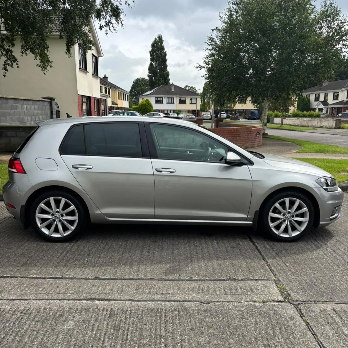 2018 VW Golf Highline - Image 4