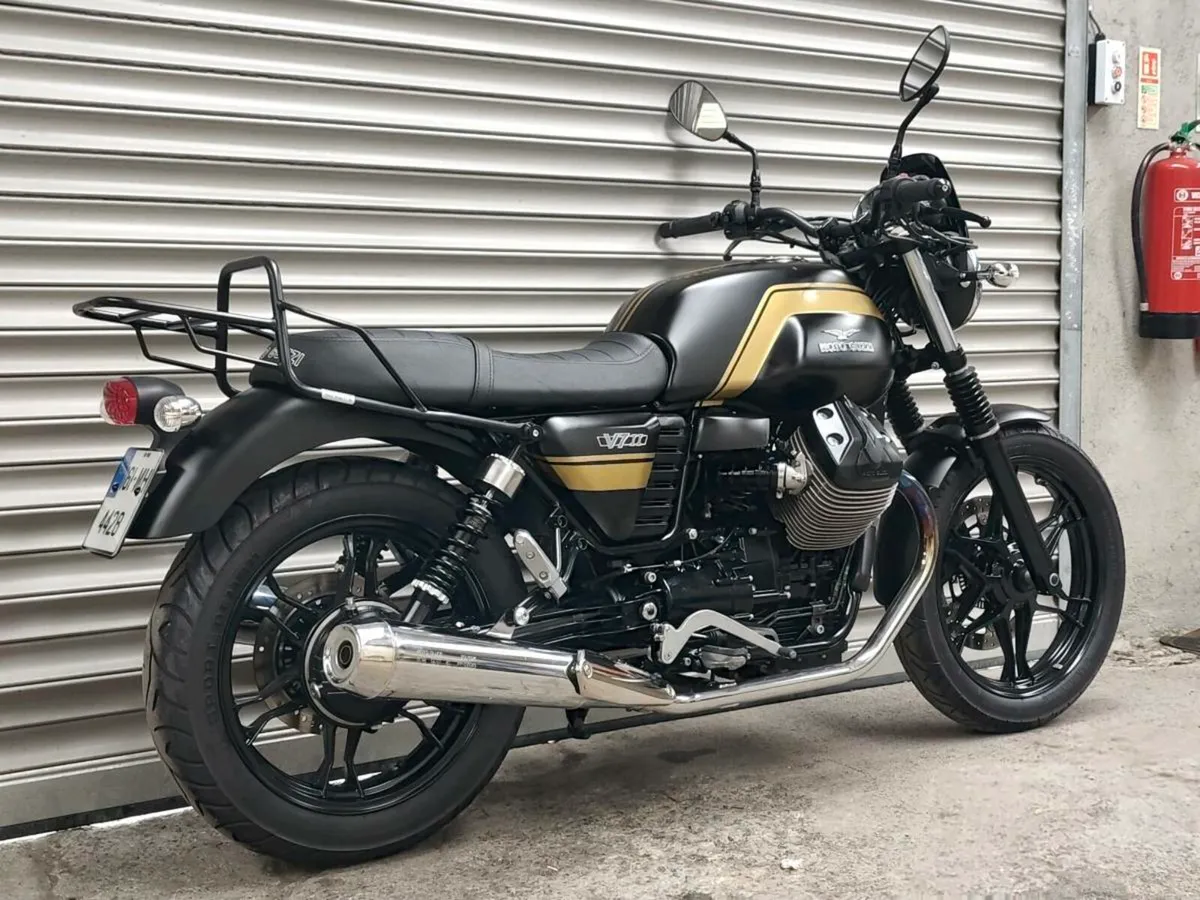 Moto Guzzi V7 ii Special - Image 3