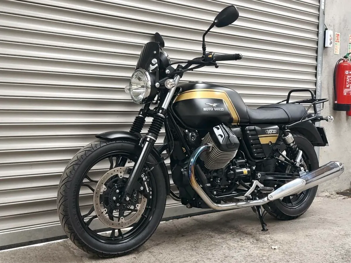 Moto Guzzi V7 ii Special - Image 4