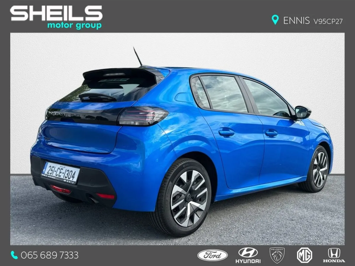 Peugeot 2008 Automatic 1.2 Petrol Allure 130BHP - Image 2