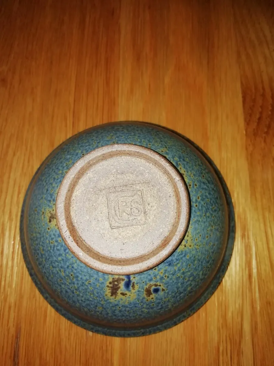 Roundstone Pottery - Image 1