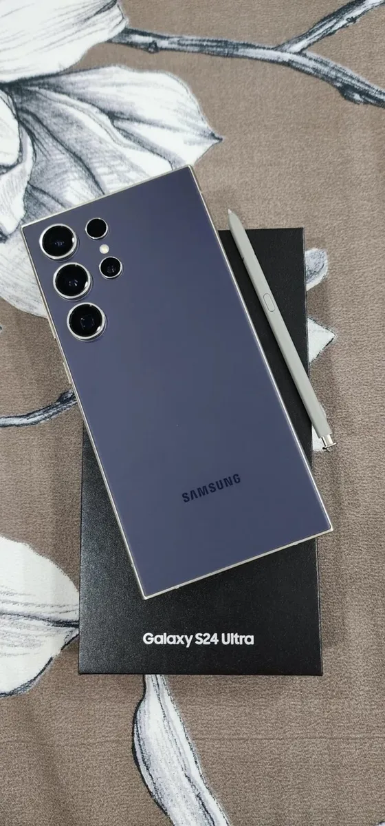Samsung S24 ultra 256GB - Image 1