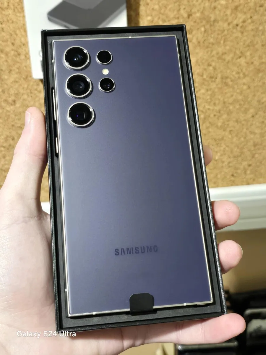 Samsung S24 ultra 256GB - Image 2
