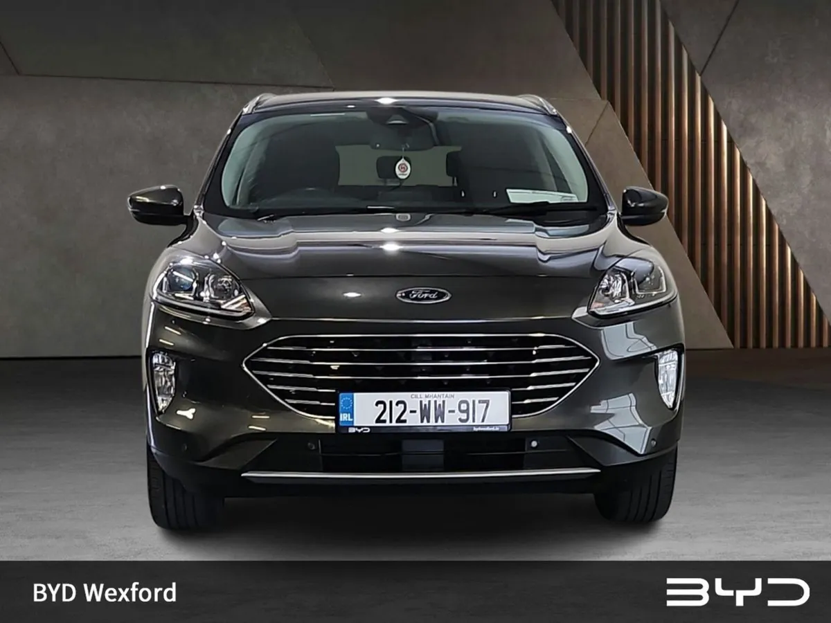 Ford Kuga 2.5 Duratec 190PS Fhev Titanium Auto - Image 3