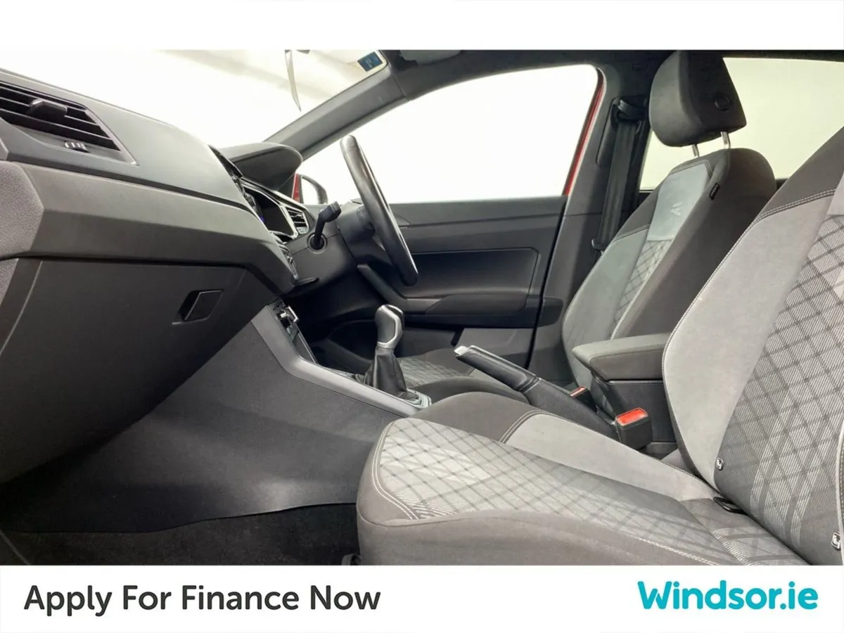 Volkswagen Polo 1.0 TSI 95hp R-line - Image 4