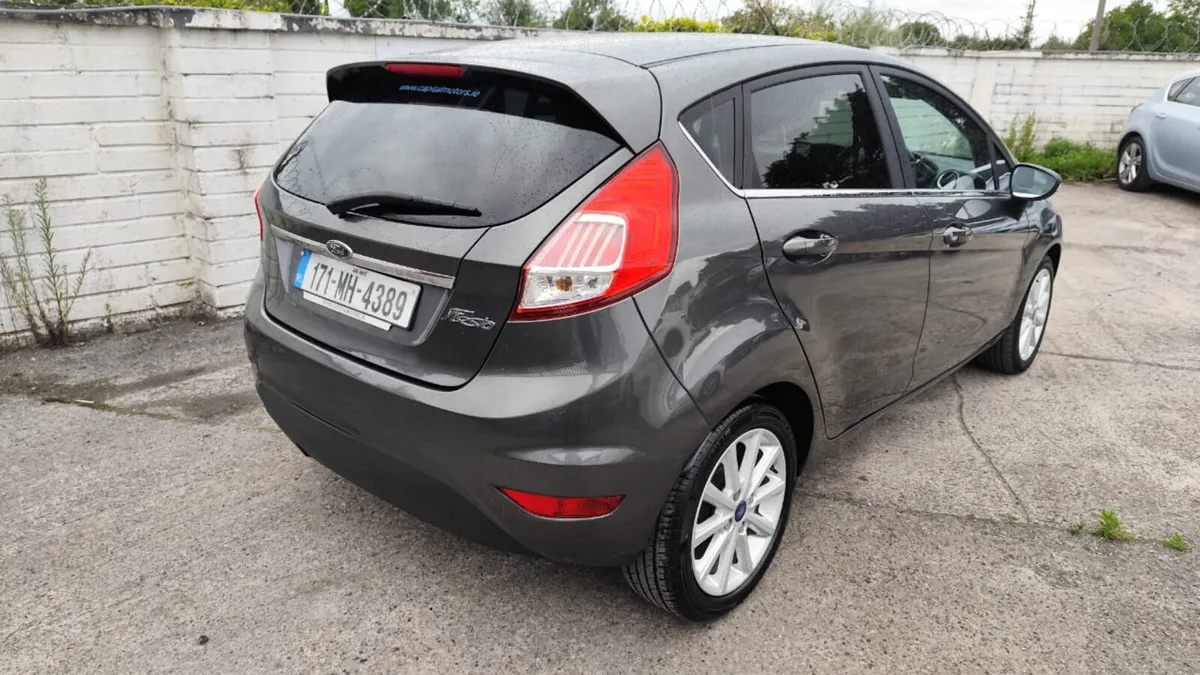 Ford Fiesta 2017 1.5 TDCi 85 PS Titanium - Image 4