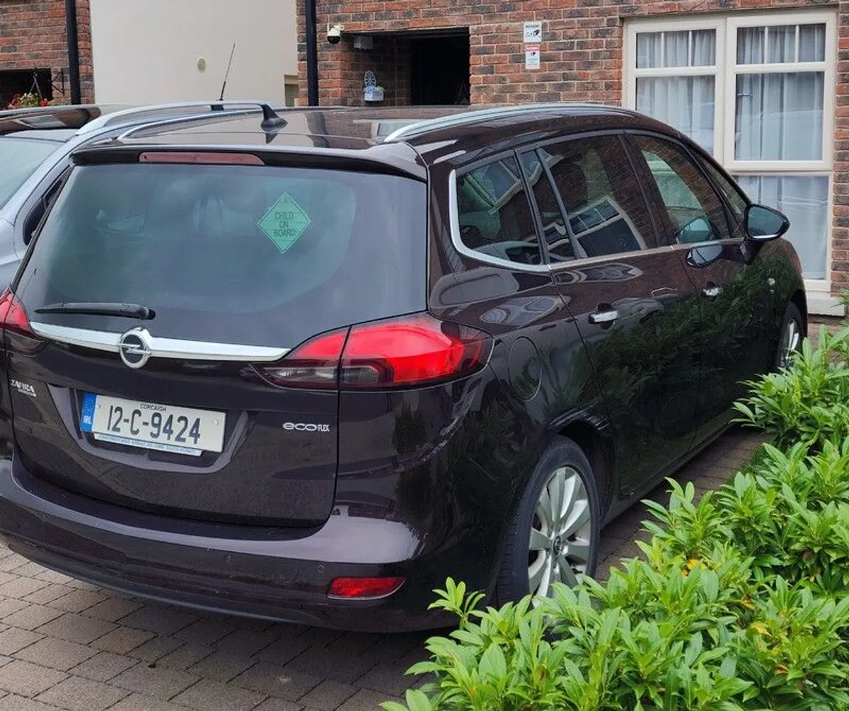 2012 Opel Zafira Tourer SE 2.0CDTI 130PS 7 seats, for spare parts or repaired - Image 4