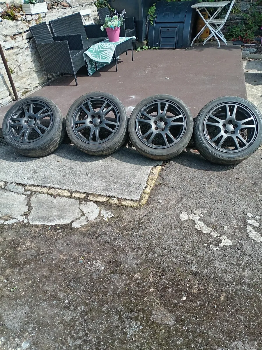 Subaru Impreza alloy rims - Image 1