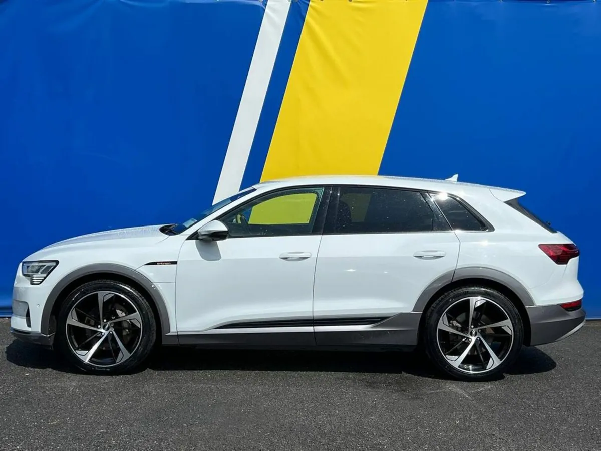 Audi e-tron 50 QUATTRO // BANG & OLUFSEN // ADAPTI - Image 3