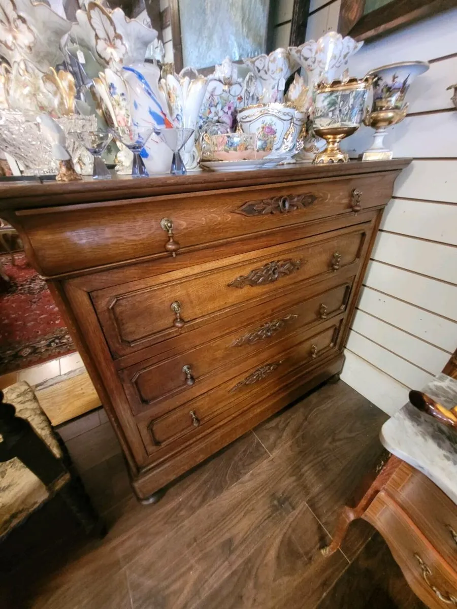 French Oak chest of drawers 123/56/110 cm - Image 1
