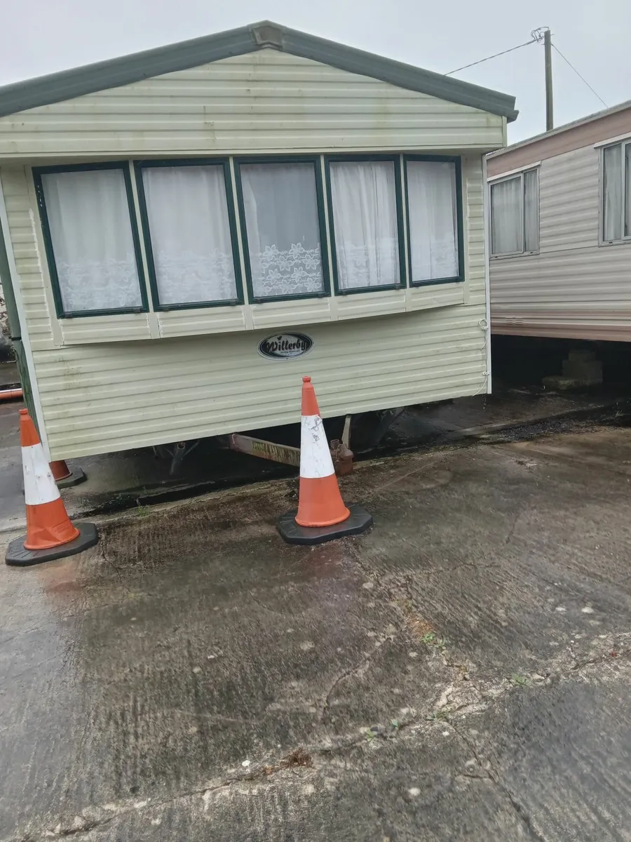 Mobile home - Image 1