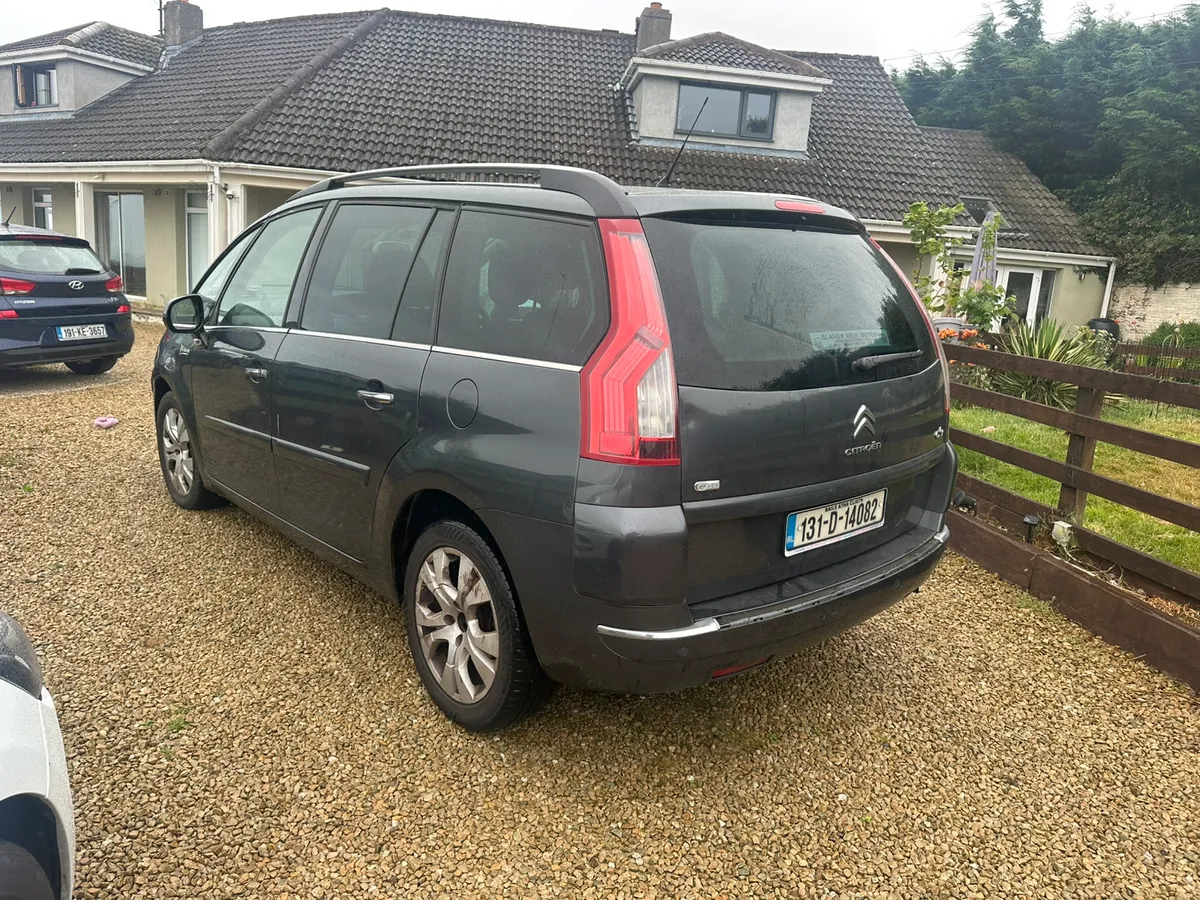 Citreon c4 Auto with 7 seats 2013 - Image 2