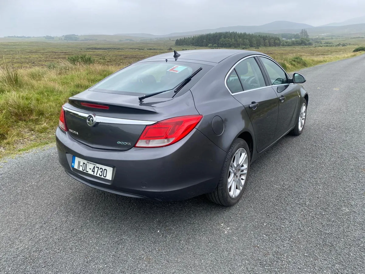 Vauxhall Insignia 2011 2.0 CDTI Exclusive - Image 4