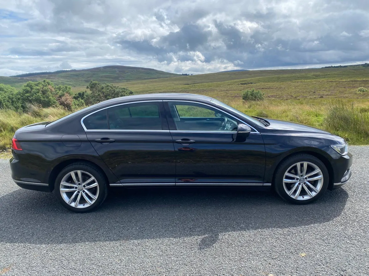 Volkswagen Passat 2016 Highline 1.6 - Image 2