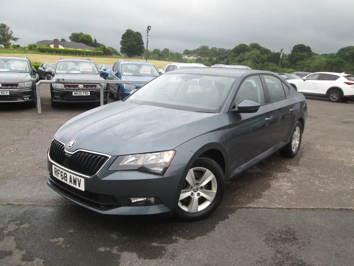 2019  SKODA  OCTAVIA  1.6  TDI  S  5DR  ESTATE - Image 2