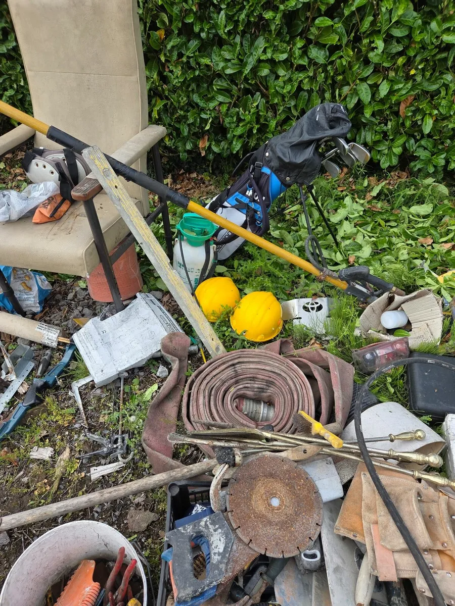 Selection of equipment - Image 3
