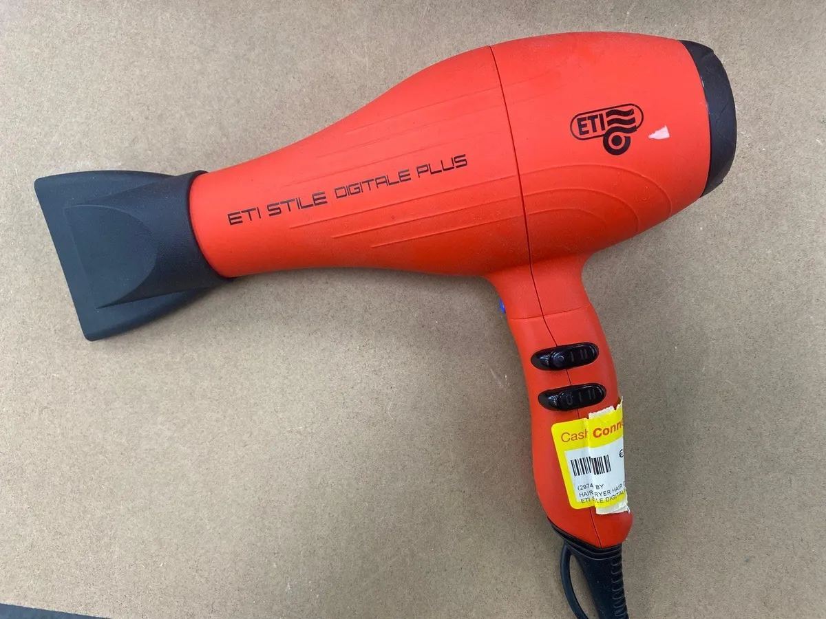 Eti Style Digitale Plus Hairdryer - Image 1