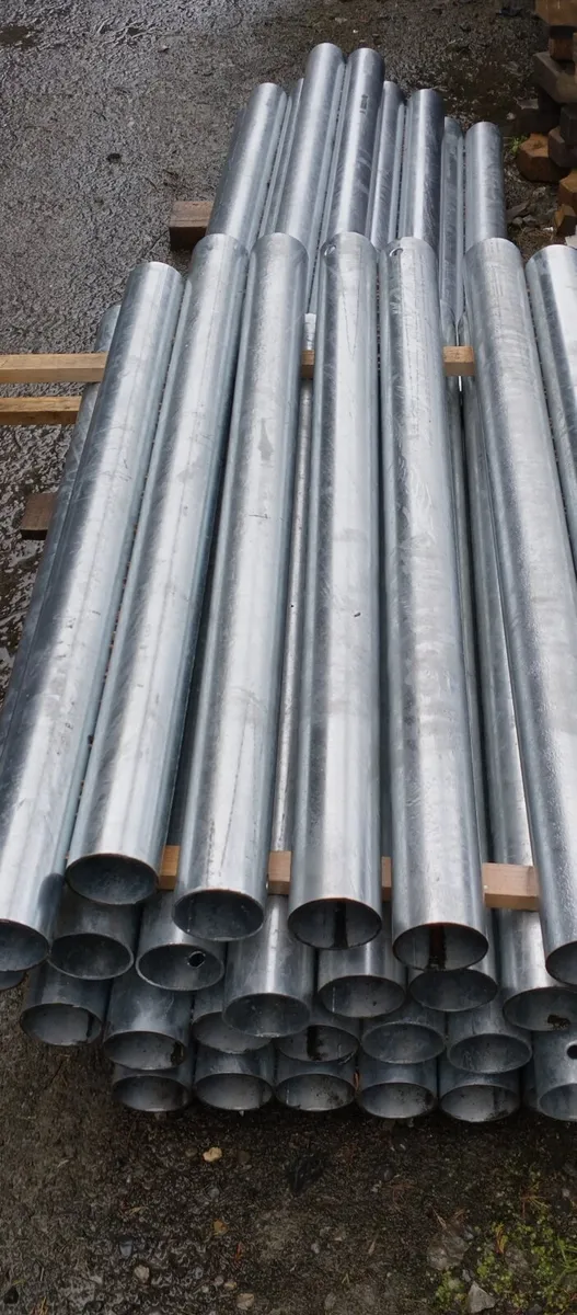 Galvanised post's tubes - Image 4