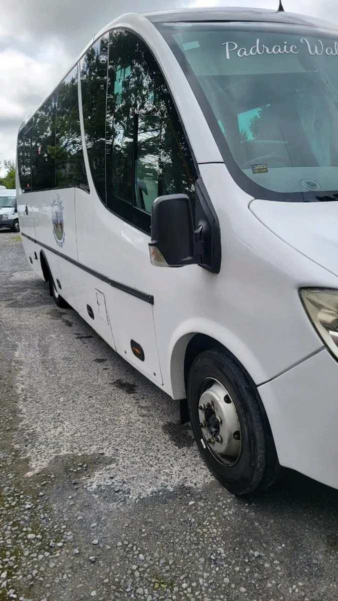 29 seater bus - Image 3