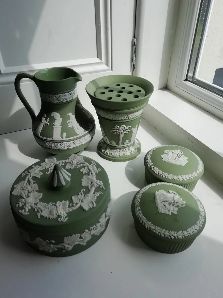 Vintage Wedgewood Jasperware