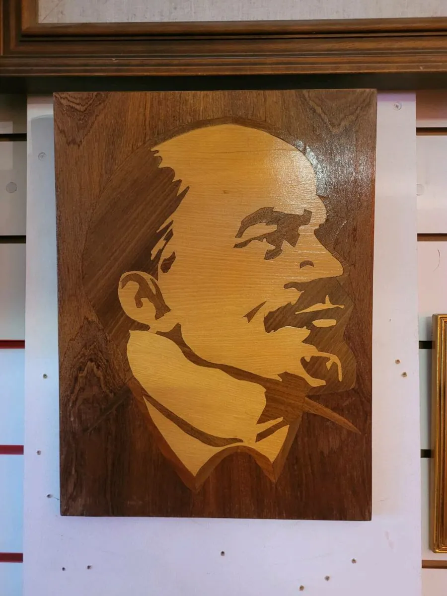 lENIN ( wood )34/46 cm.USSR