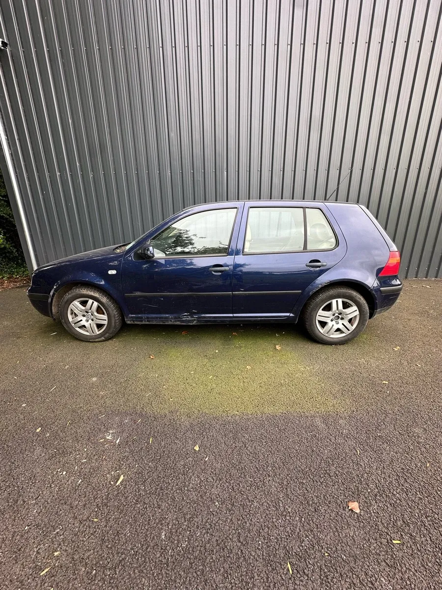 2003 Volkswagen Golf 1.4 - Image 1