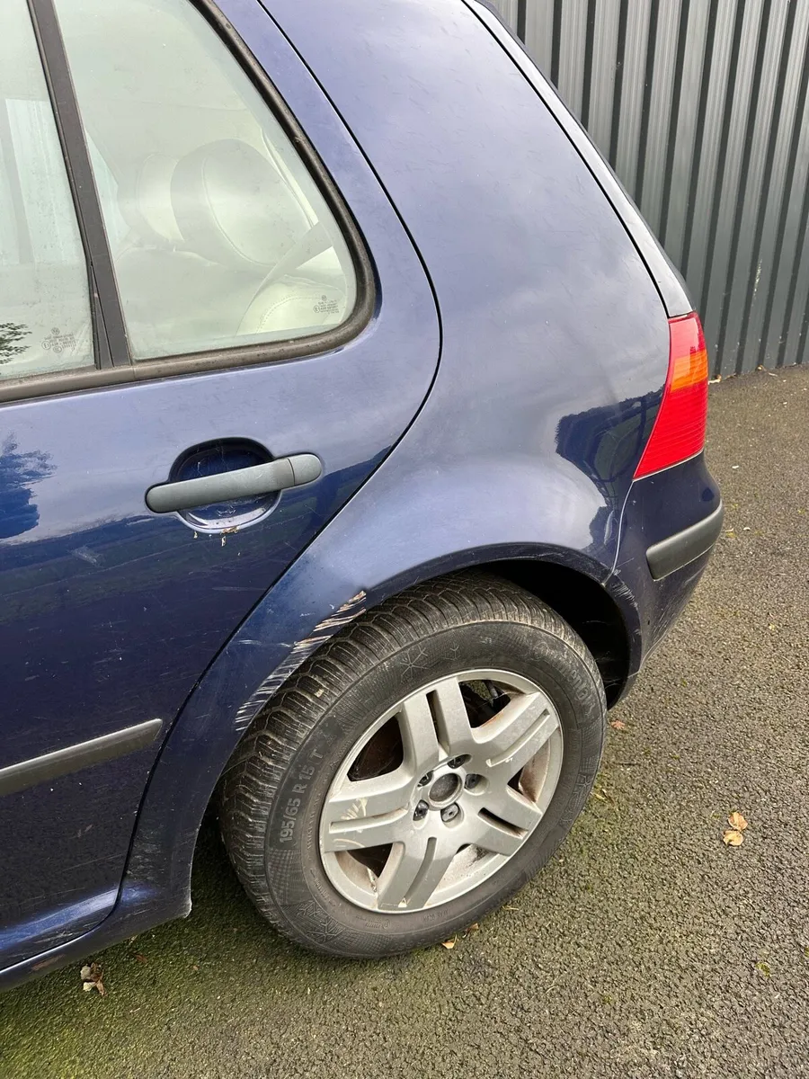 2003 Volkswagen Golf 1.4 - Image 3