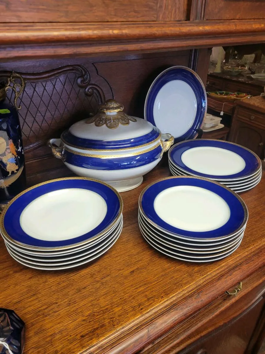 Cobalt dinner set VISTA ALEGRE 19 P.C. - Image 1
