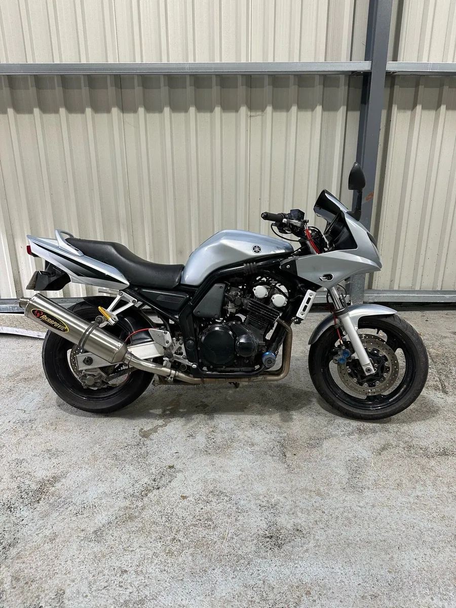 03 Yamaha fazer 600 - Image 1