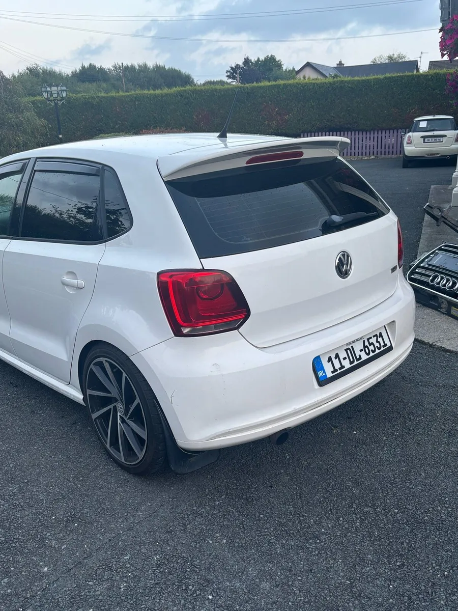 2011 White Volkswagen Polo - Image 2