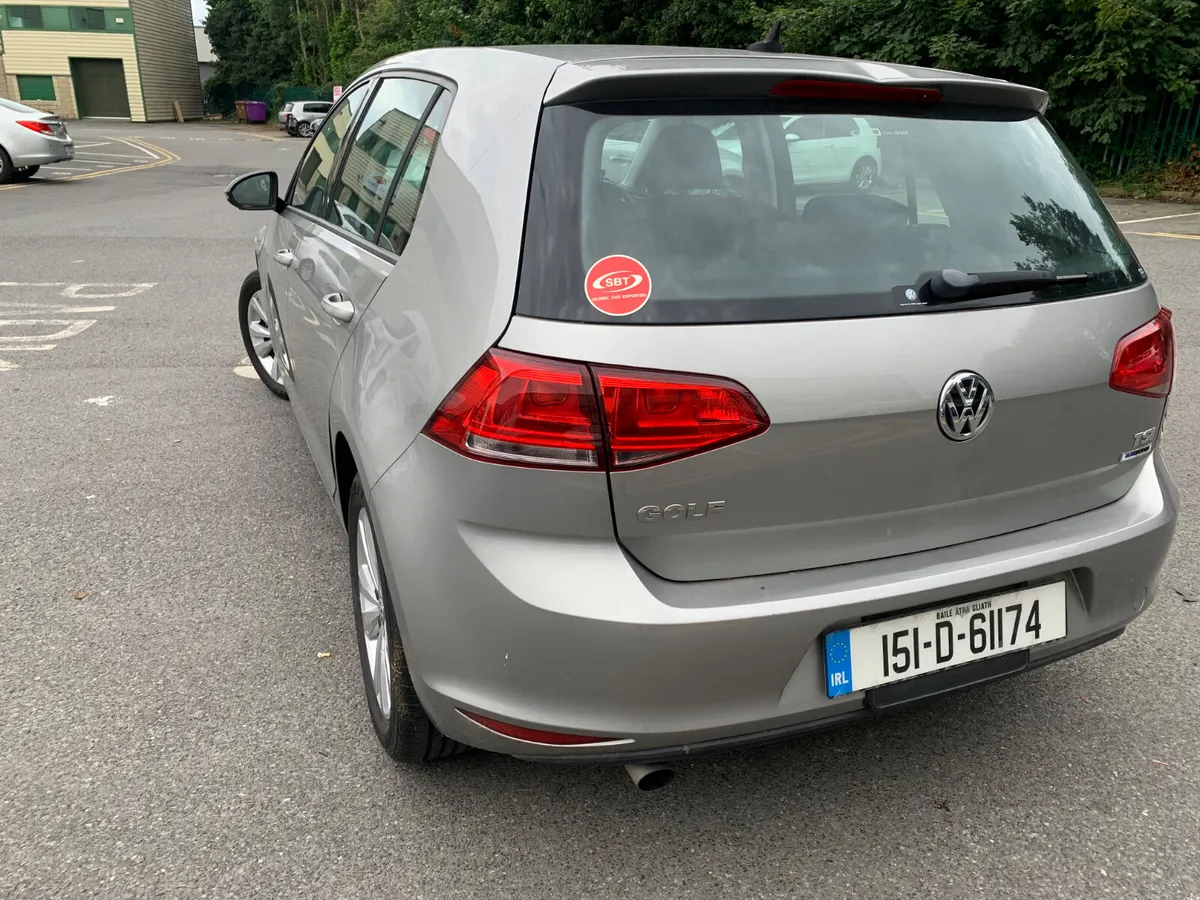 Volkswagen Golf 2015 - Image 1