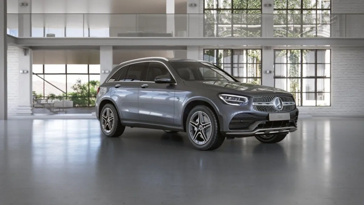 Mercedes-Benz GLC 300d 4matic AMG Line - Image 1